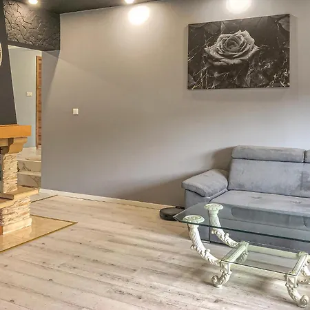 Διαμέρισμα Pet Friendly In With View Debrzno